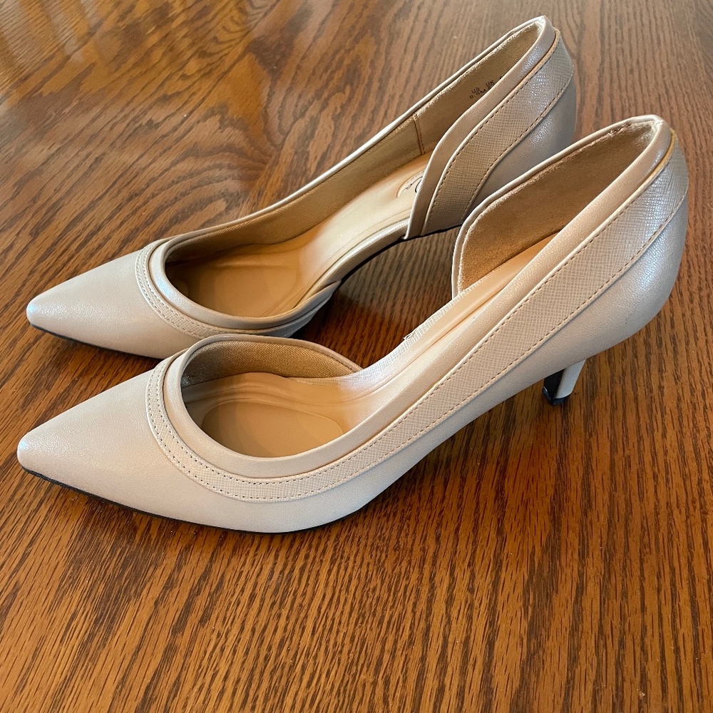 Nude True Comfort Pumps Size 8 1/2